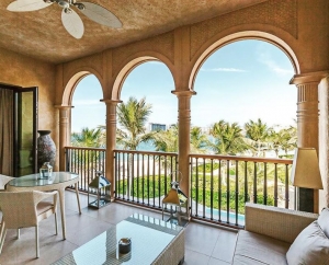 Palm Manor Executive Suite